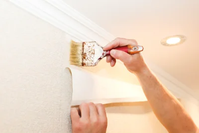 Pose de papier peint aux Cerqueux — revêtements muraux et toiles de verre